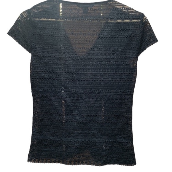 Banana Republic women's size small black lace top - Picture 2 of 3